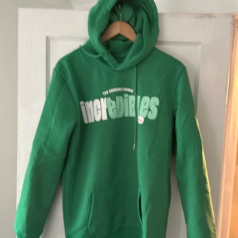 Men’s Incredible’s Sweatshirts